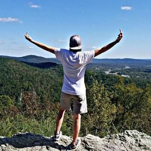 Meet your Posher, Mae